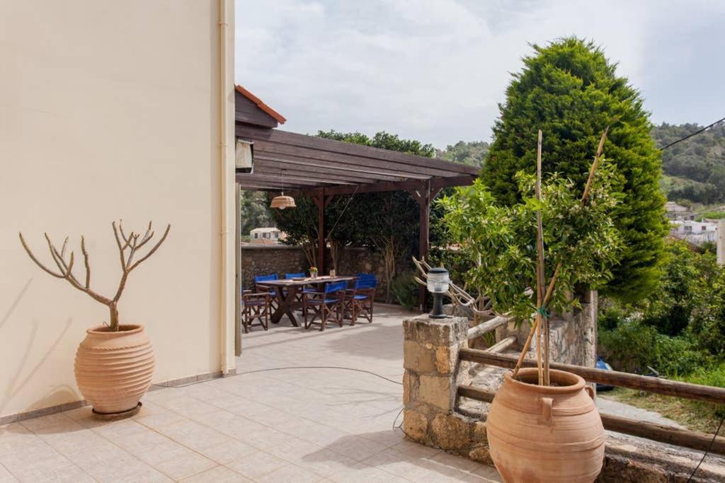 Nikolis Vacation House Vrisai Экстерьер фото