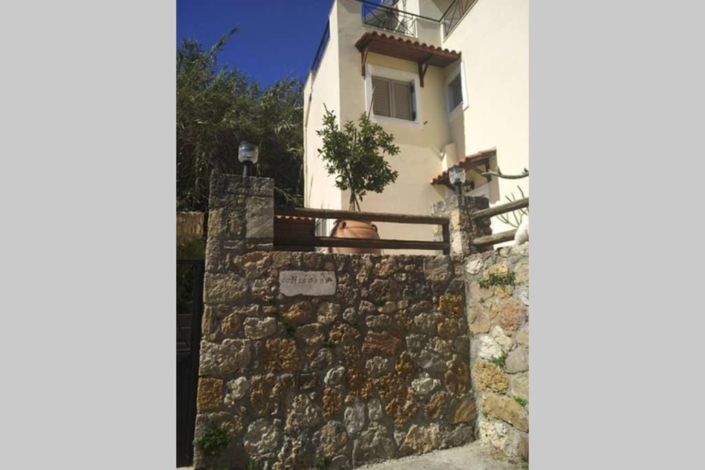 Nikolis Vacation House Vrisai Экстерьер фото