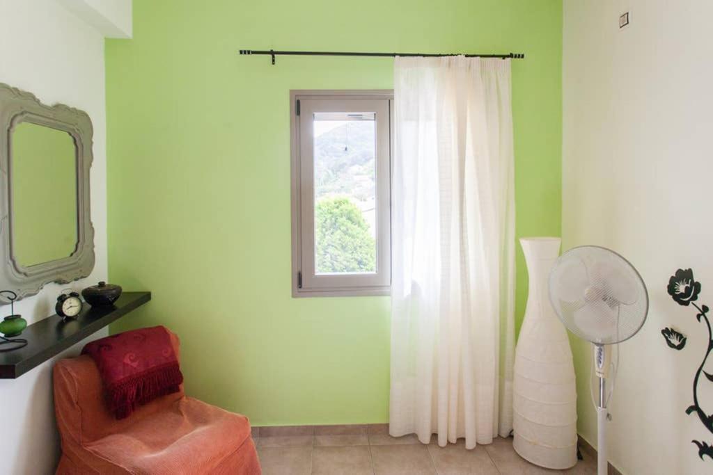 Nikolis Vacation House Vrisai Экстерьер фото